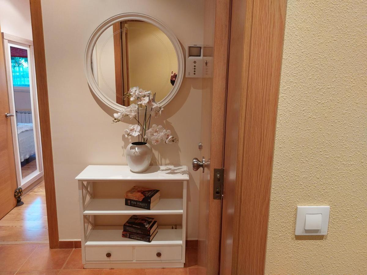 Apartamento Vieiro Con Plaza Garaje Gratis Сантьяго-де-Компостела Экстерьер фото